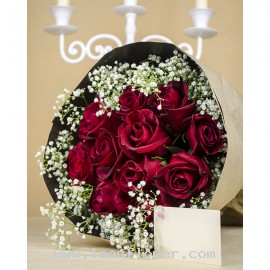 A Bouquet of 11 Red Roses